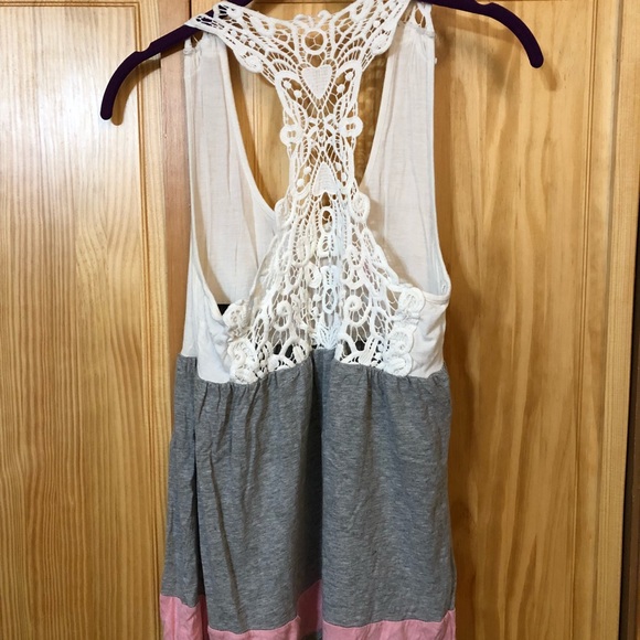 Crochet Razorback Tank - Picture 2 of 2